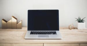 Chromebook Vs. Traditional Laptop: Your Ideal Computing